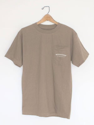 Open image in slideshow, Woodshop Logo pocket t-shirt (Coffee)
